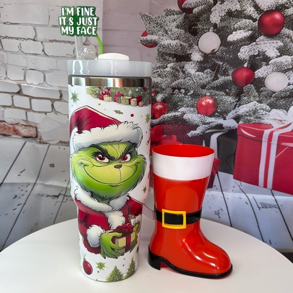 Other - 40oz Grinch Tumbler. NWOT